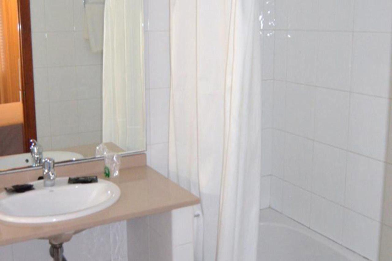 Vilanova i la Geltrú Gatell Hotel מראה חיצוני תמונה