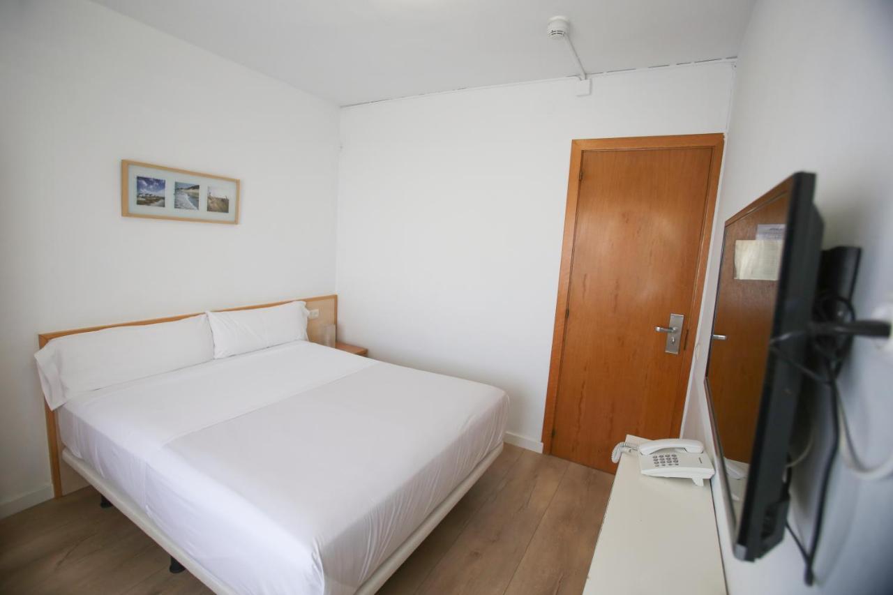 Vilanova i la Geltrú Gatell Hotel מראה חיצוני תמונה
