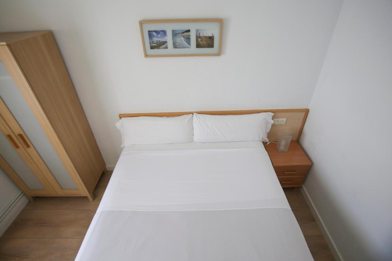 Vilanova i la Geltrú Gatell Hotel מראה חיצוני תמונה